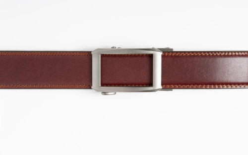 Middlesex ratchet buckle on mahogany holeless belt strap